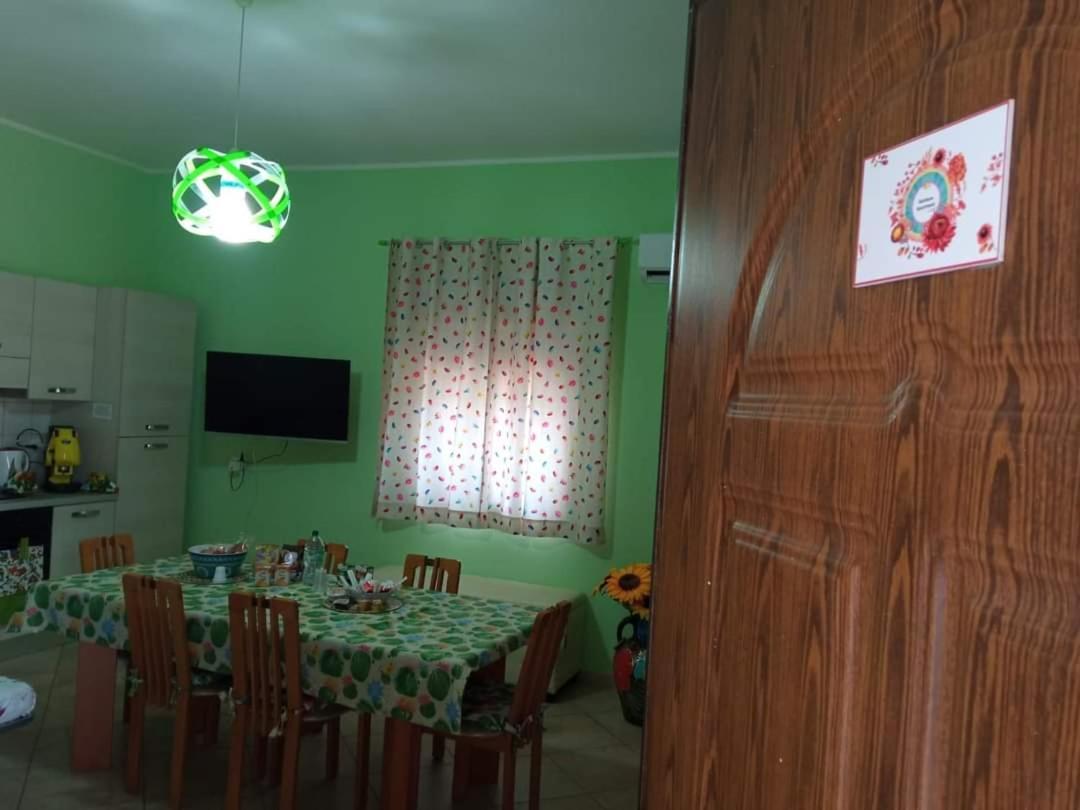 Rainbow Apartment Scordia Экстерьер фото